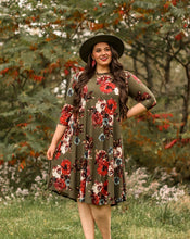 Load image into Gallery viewer, The Maggie