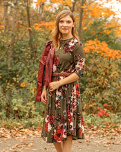 Load image into Gallery viewer, The Maggie