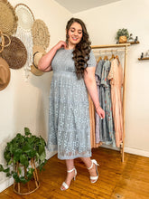 Load image into Gallery viewer, The Daphne