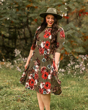 Load image into Gallery viewer, The Maggie