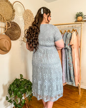 Load image into Gallery viewer, The Daphne