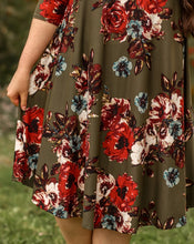 Load image into Gallery viewer, The Maggie