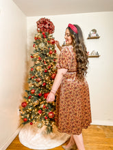 Load image into Gallery viewer, The Holly