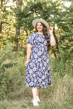 Load image into Gallery viewer, The Sara