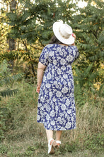 Load image into Gallery viewer, The Sara