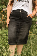 Load image into Gallery viewer, The Quinn