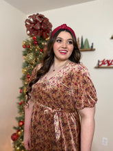 Load image into Gallery viewer, The Holly